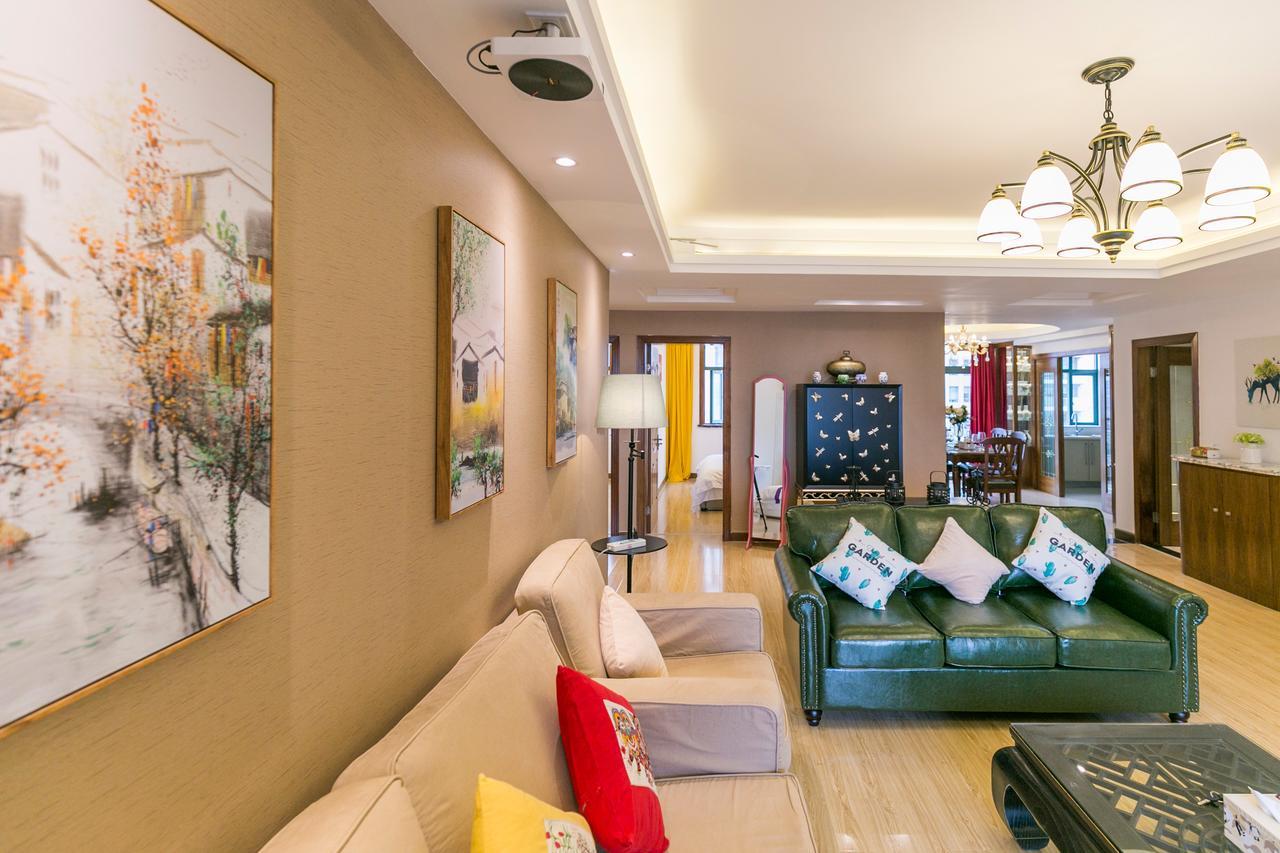 River View The Bund Apartemen *